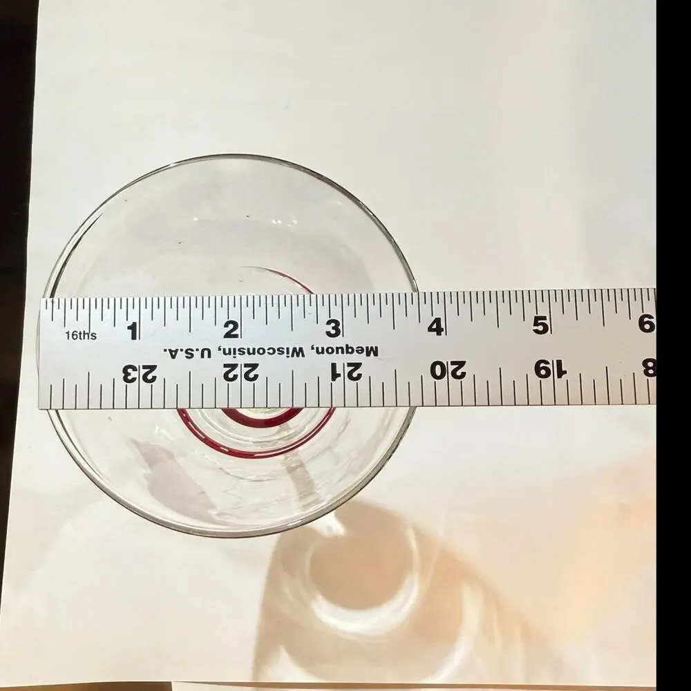 2 -Pier One 1 Red Swirl Line 12oz Wine Glasses Goblets Retired HTF 9 1/8”‎ EUC